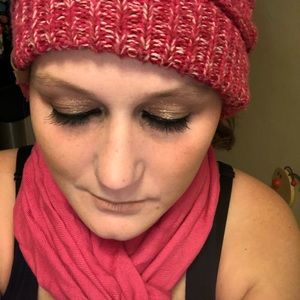 Meet your Posher, Tannis